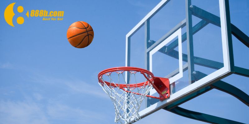 Không Thể Tin Nổi! Chị Thu Thắng 300 Triệu Nhờ Cược Bóng Rổ Tại 888B – Một Pha “Lên Đời” Đầy Cảm Hứng! 4 Bí kíp cá cược bóng rổ thực chiến từ Thu Lì – Người thắng lớn 300 triệu